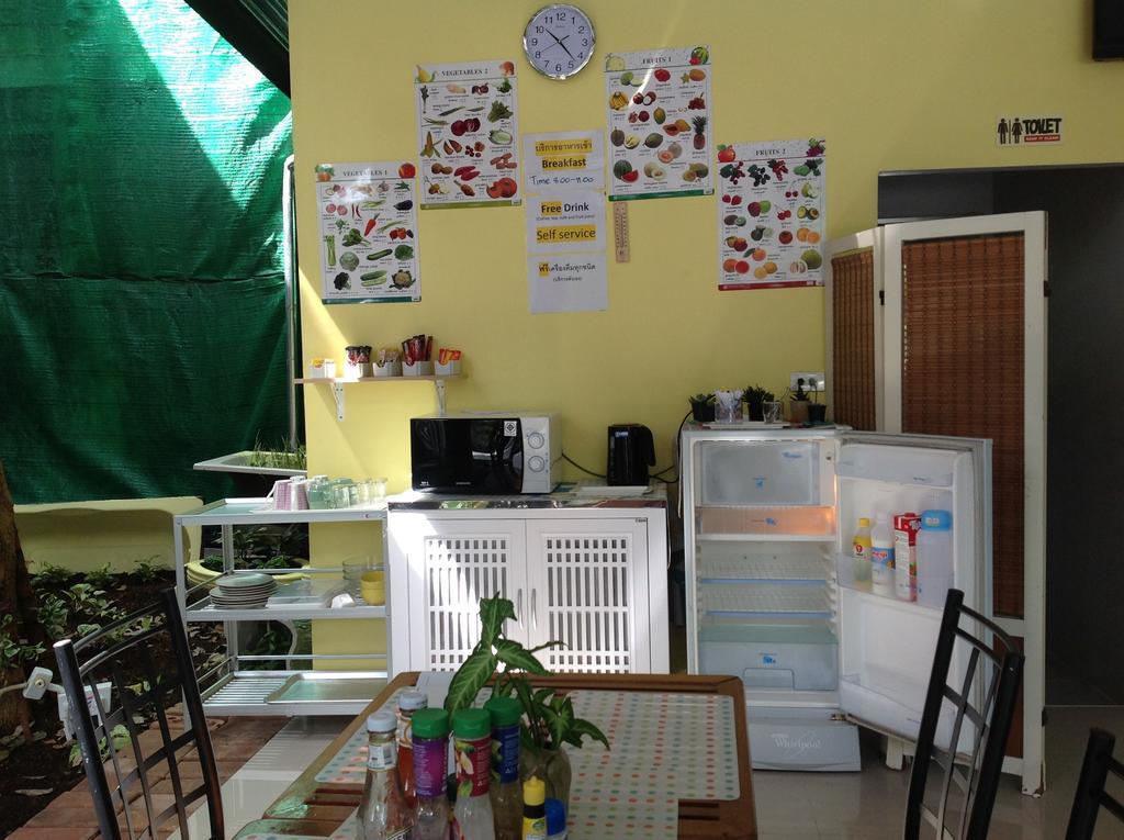 Sandy House Rawai Extérieur photo