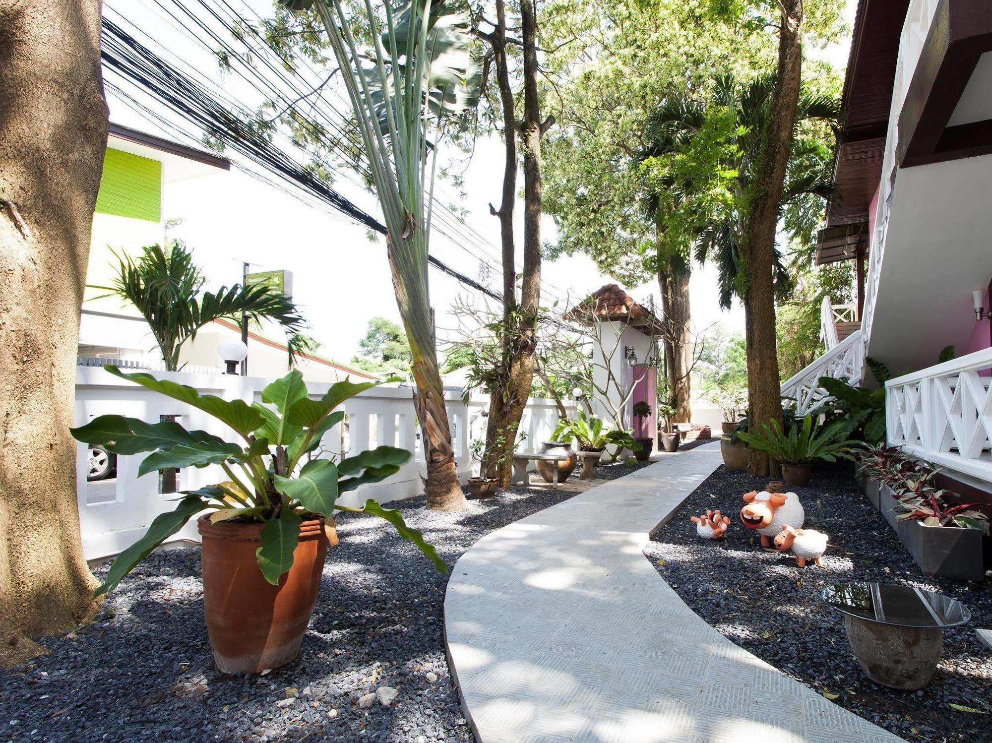 Sandy House Rawai Extérieur photo
